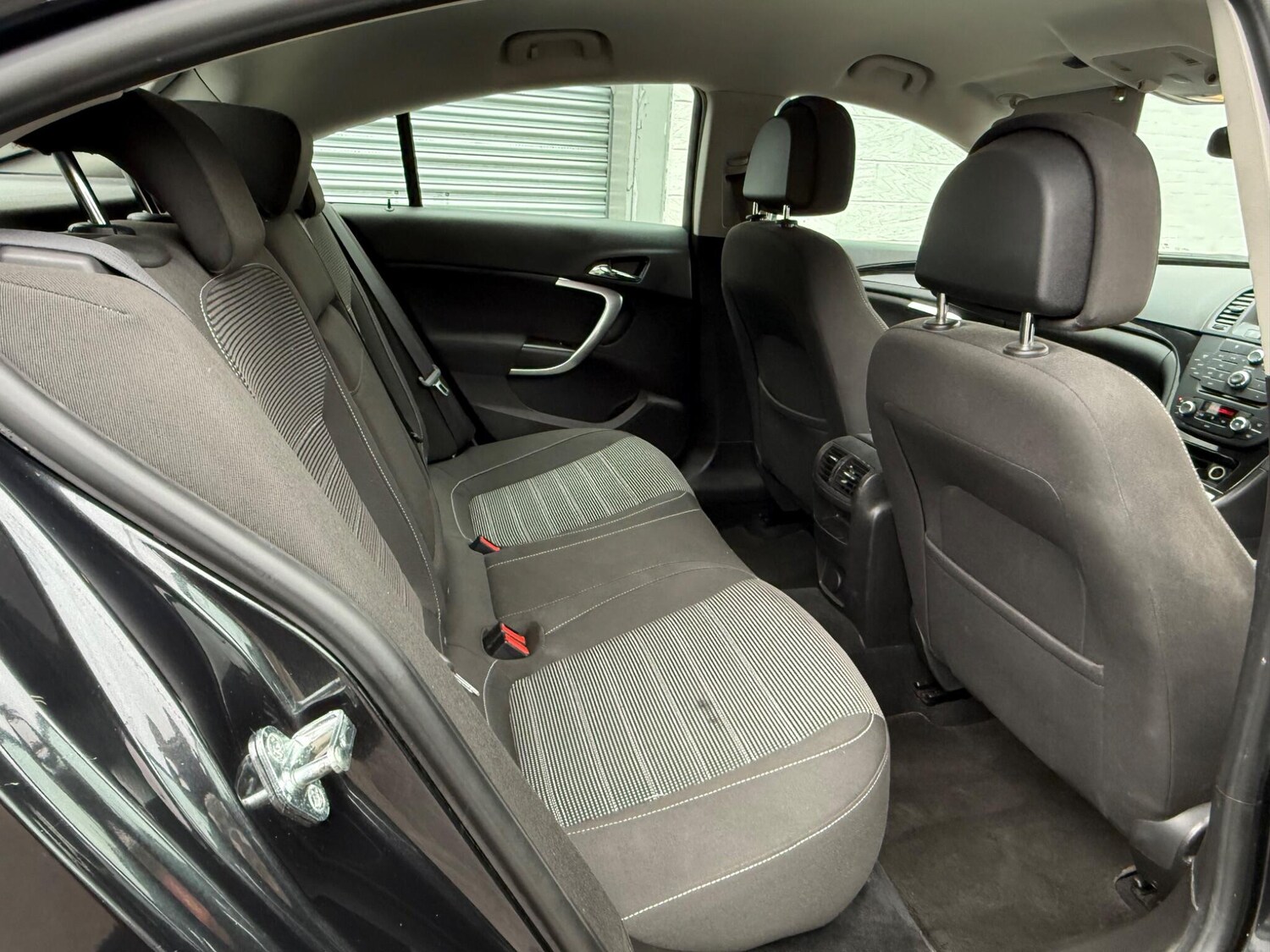 Used Vauxhall Insignia 2011 for sale - 78156643: Photo 10