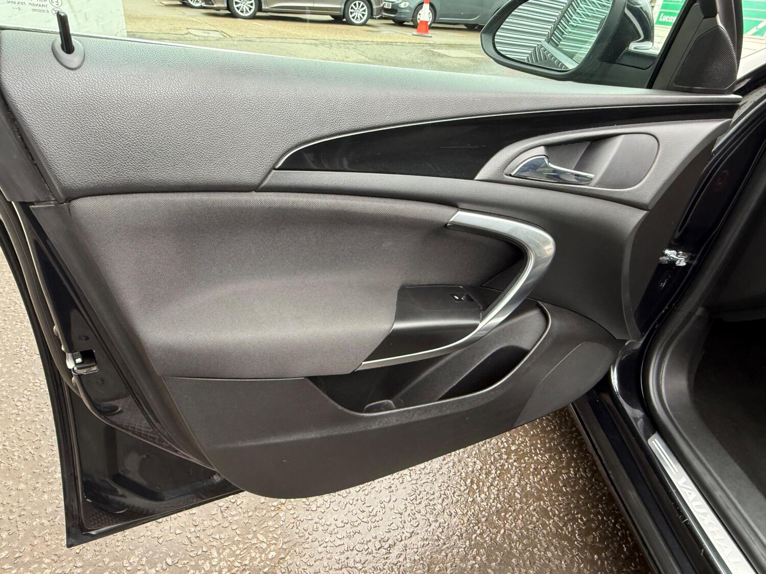 Used Vauxhall Insignia 2011 for sale - 78156643: Photo 13