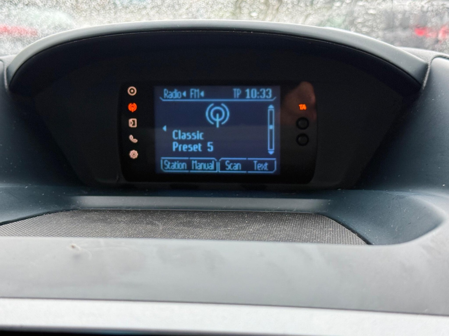 Used Ford C-Max 2011 for sale - 77586423: Photo 24