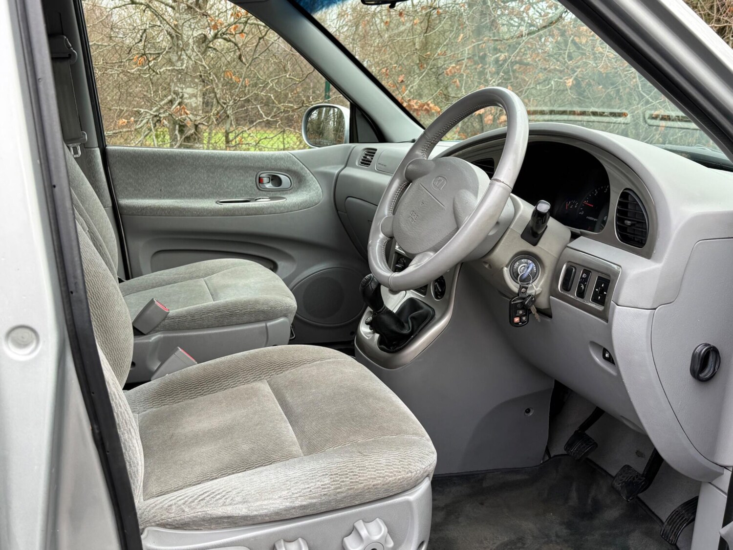 Used Kia Sedona for sale - 77587109: Photo 10