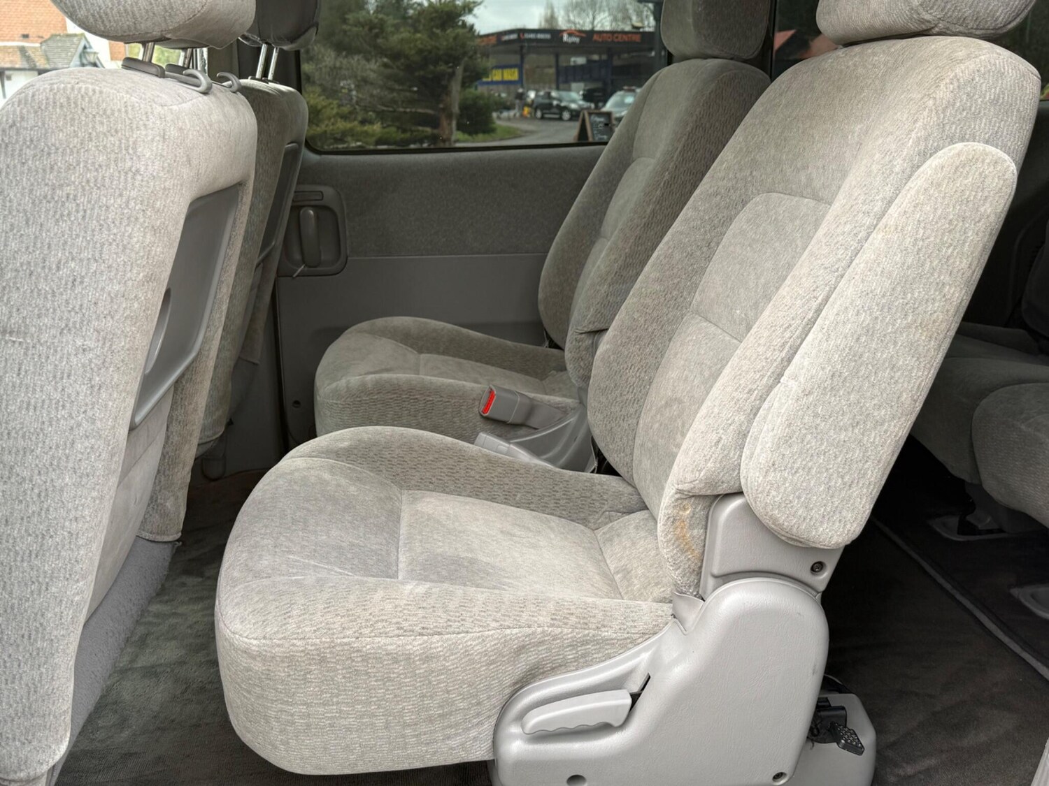 Used Kia Sedona for sale - 77587109: Photo 12