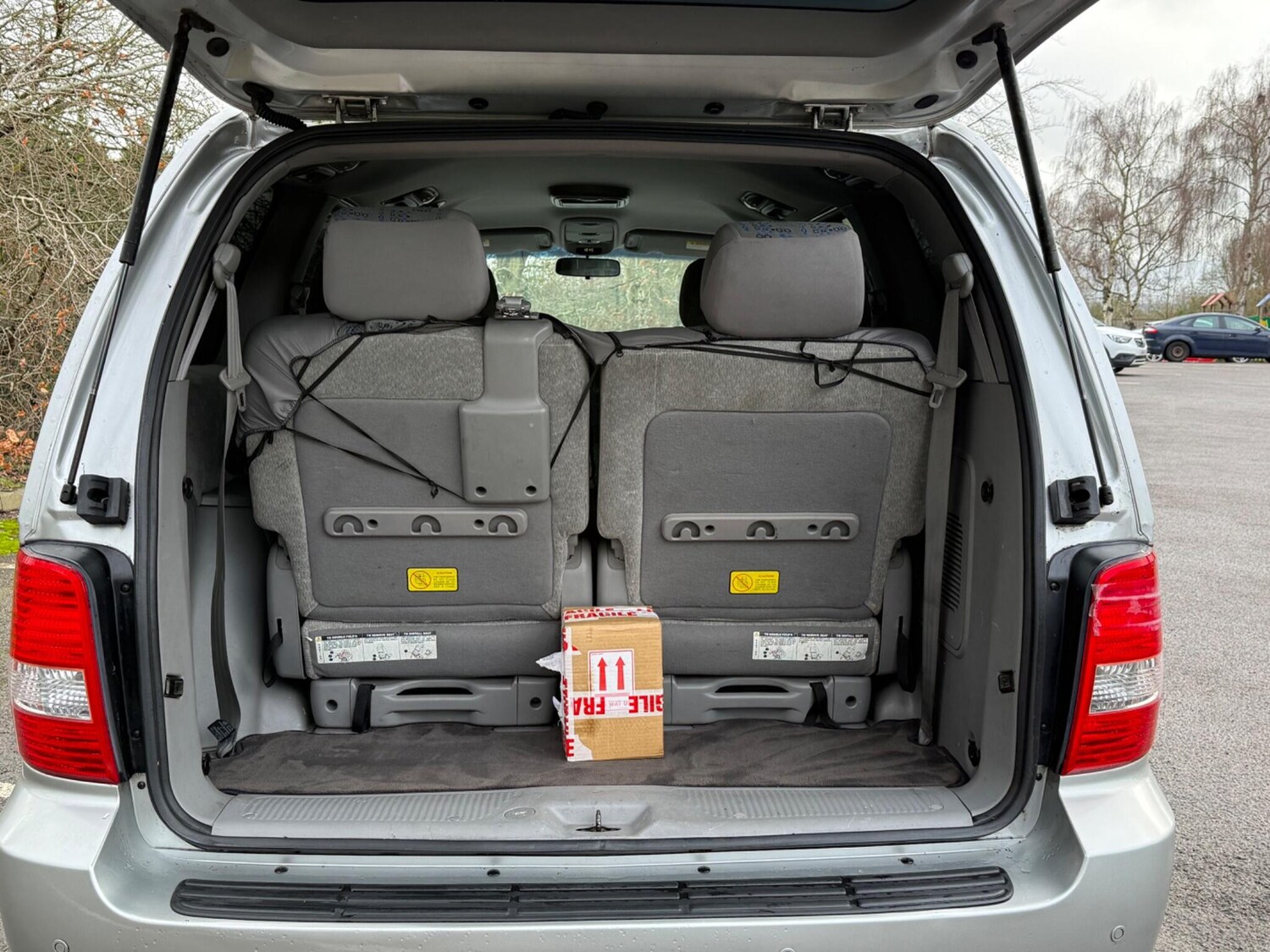 Used Kia Sedona for sale - 77587109: Photo 25