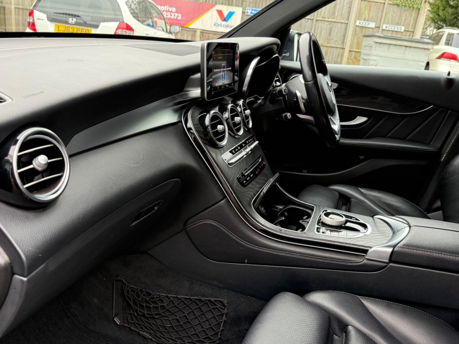 Used Mercedes-Benz GLC 2018 for sale - 77586289: Photo 10