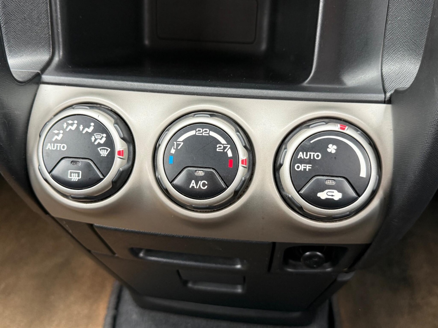 Used Honda CR-V 2002 for sale - 78203789: Photo 15