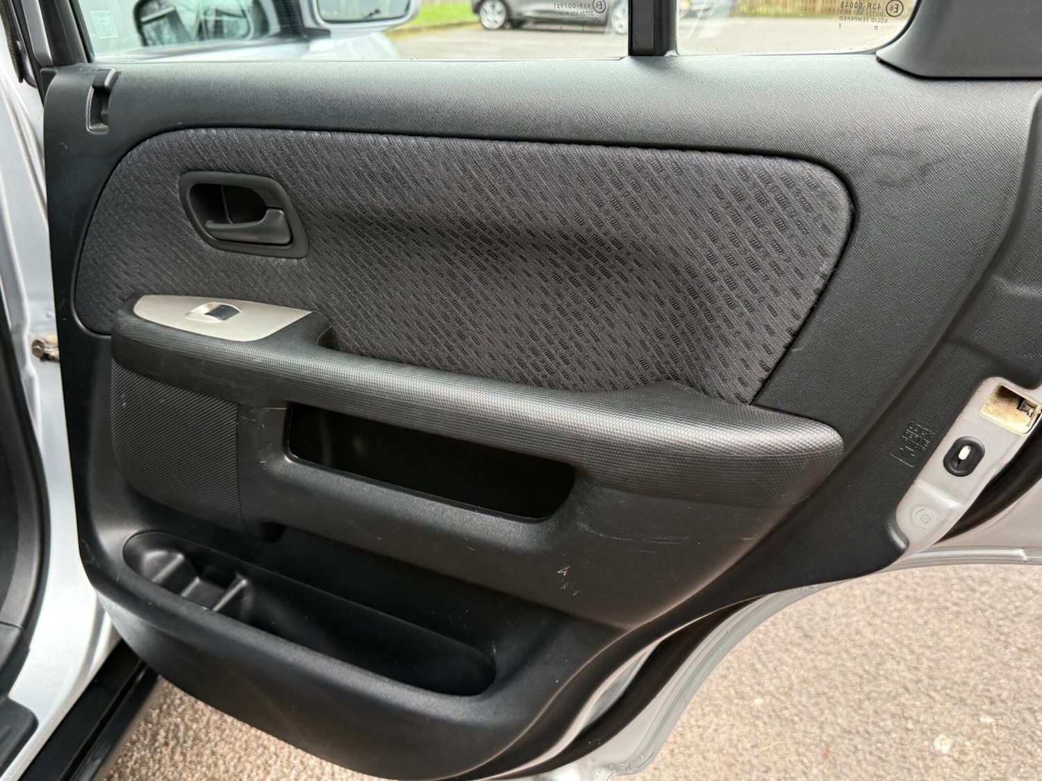 Used Honda CR-V 2002 for sale - 78203789: Photo 19