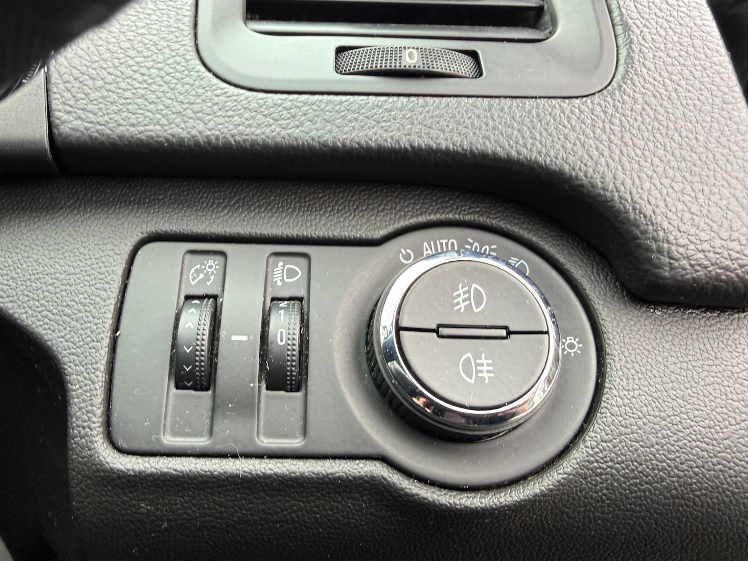 Used Vauxhall Insignia for sale - 78135554: Photo 14