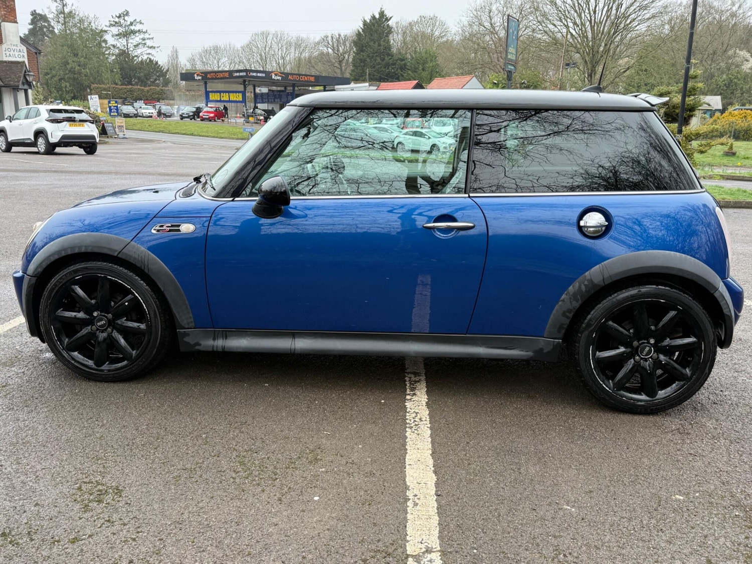 Used MINI Hatch 2004 for sale - 77940549: Photo 5