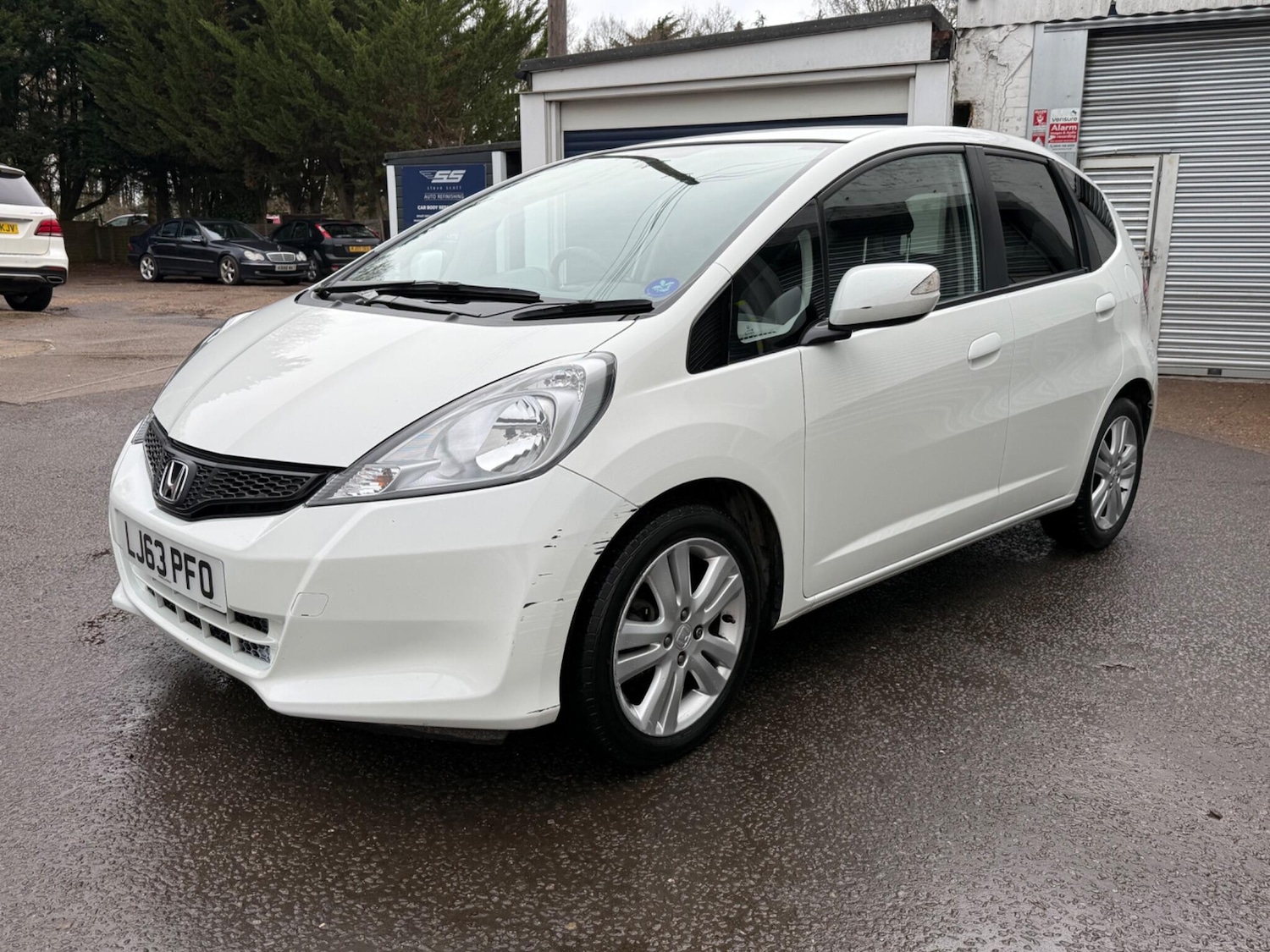 Used Honda Jazz 2014 for sale - 77637707: Photo 3