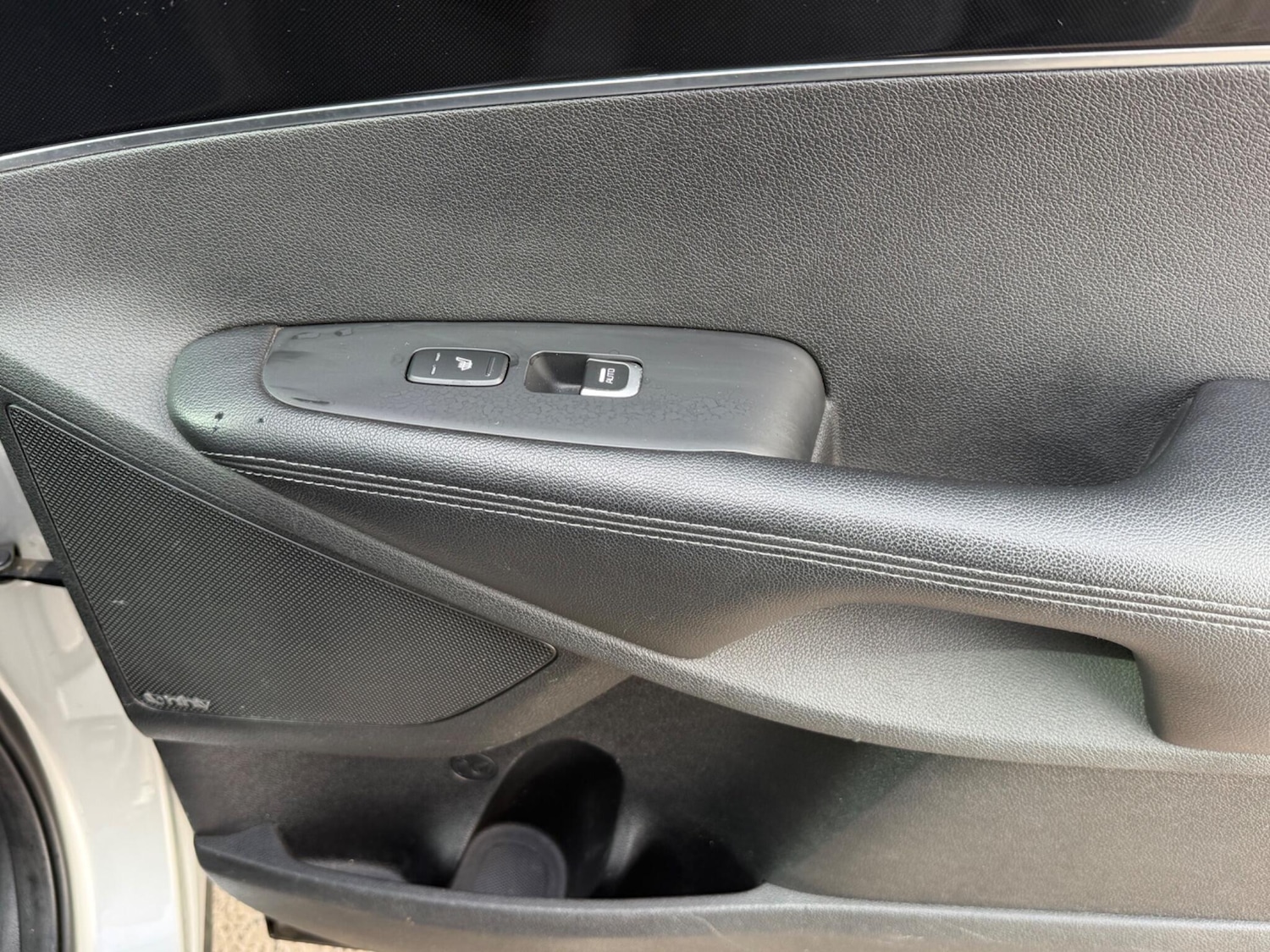 Used Kia Sorento 2015 for sale - 77982557: Photo 27