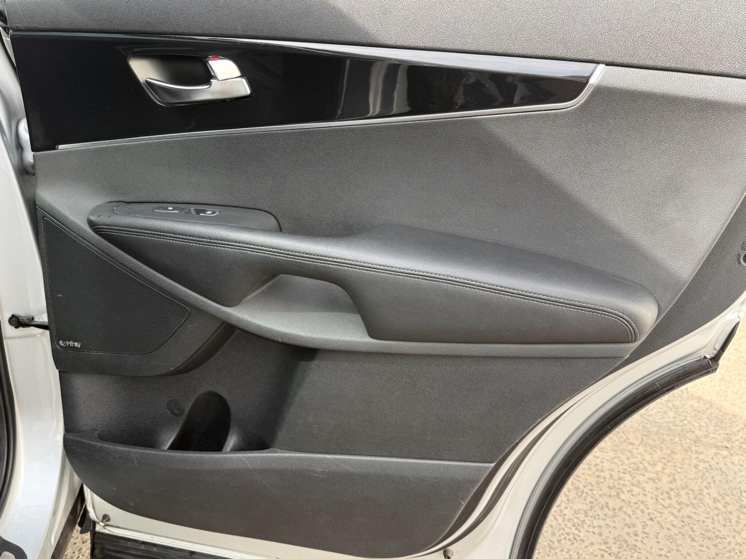 Used Kia Sorento 2015 for sale - 77982557: Photo 28