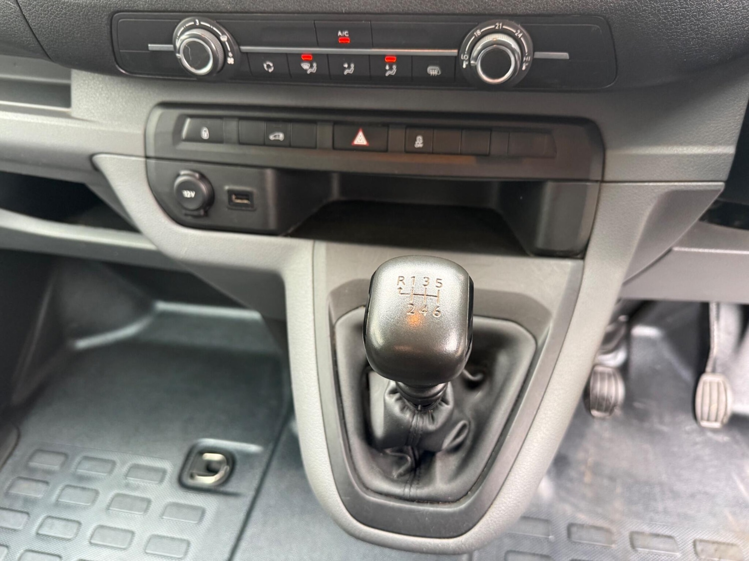 Used Citroen Dispatch 2019 for sale - 77637701: Photo 12