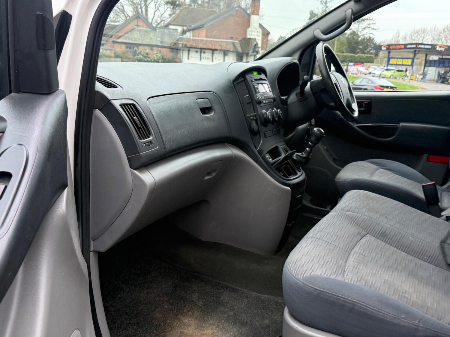 Used Hyundai Iload 2012 for sale - 77586685: Photo 12