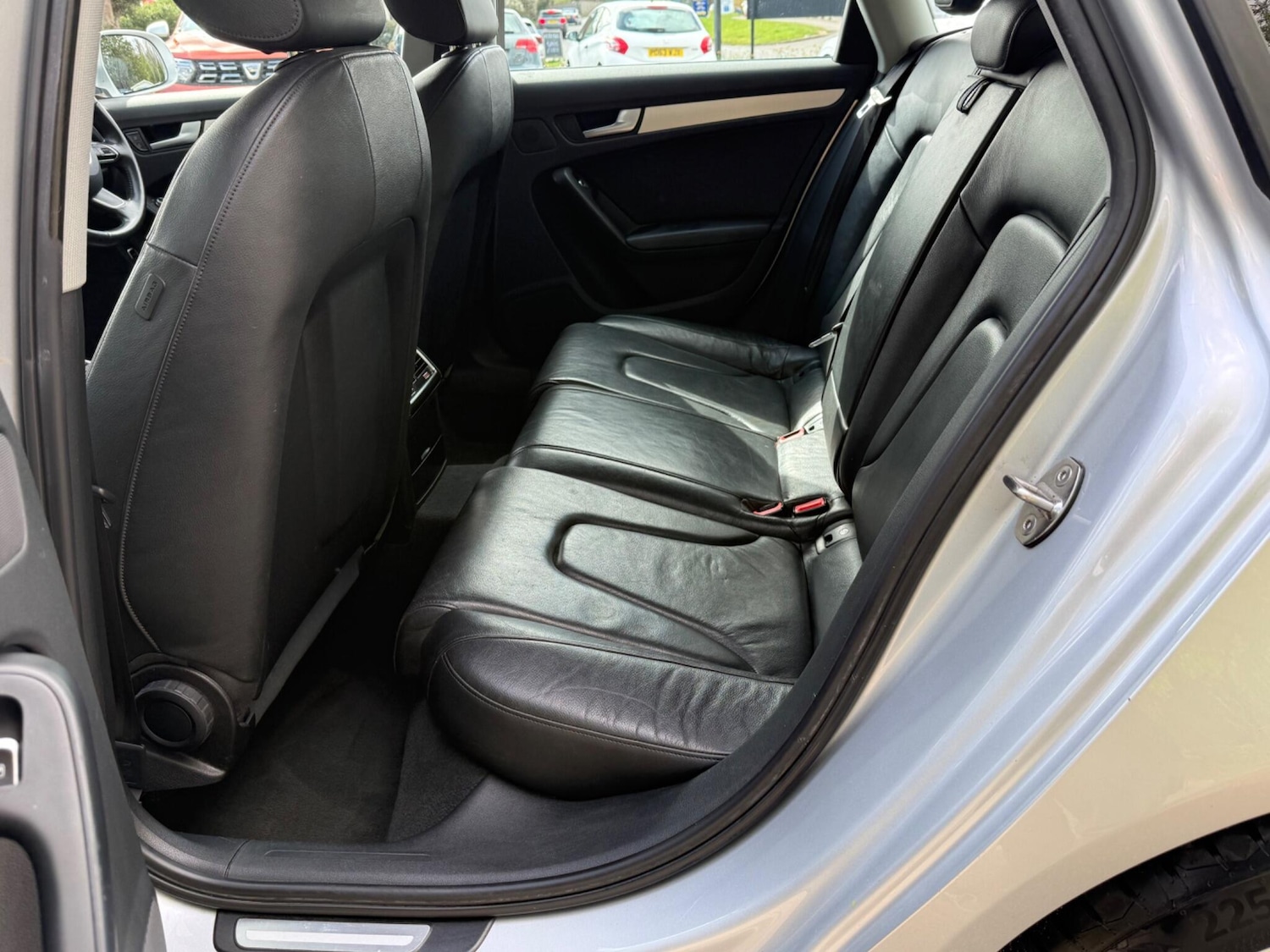 Used Audi A4 2013 for sale - 78116576: Photo 10