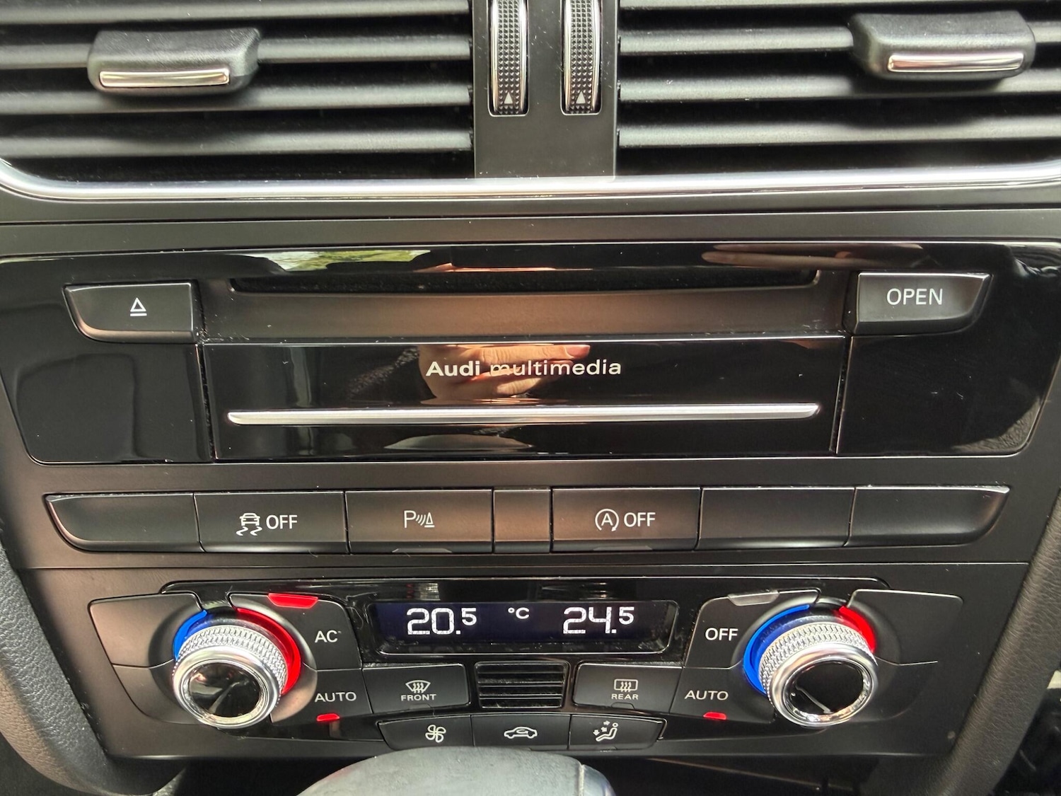 Used Audi A4 2013 for sale - 78116576: Photo 12