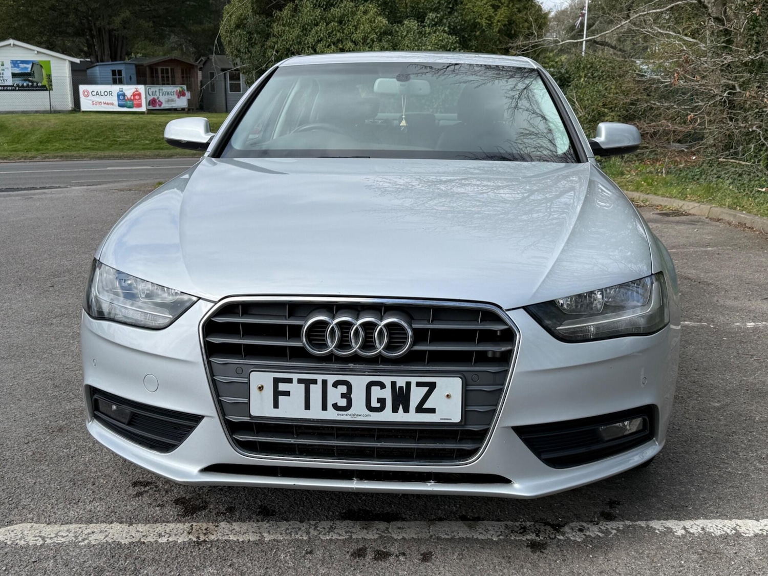 Used Audi A4 2013 for sale - 78116576: Photo 2