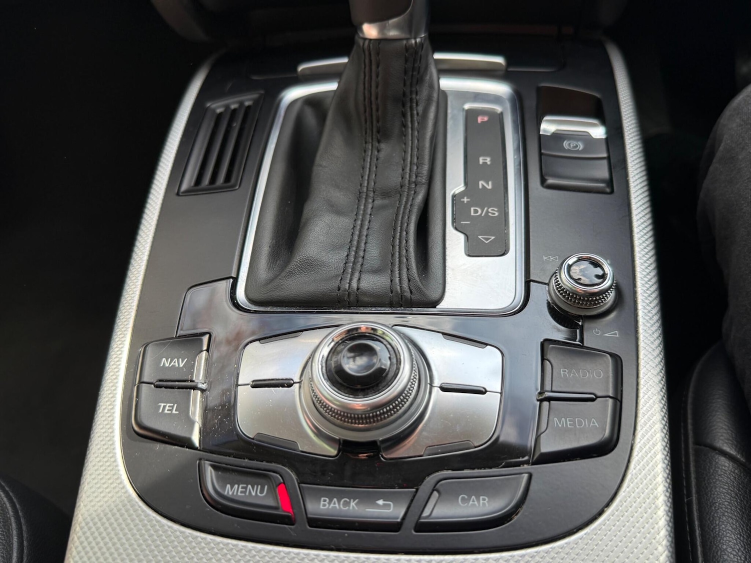 Used Audi A4 2013 for sale - 78116576: Photo 7