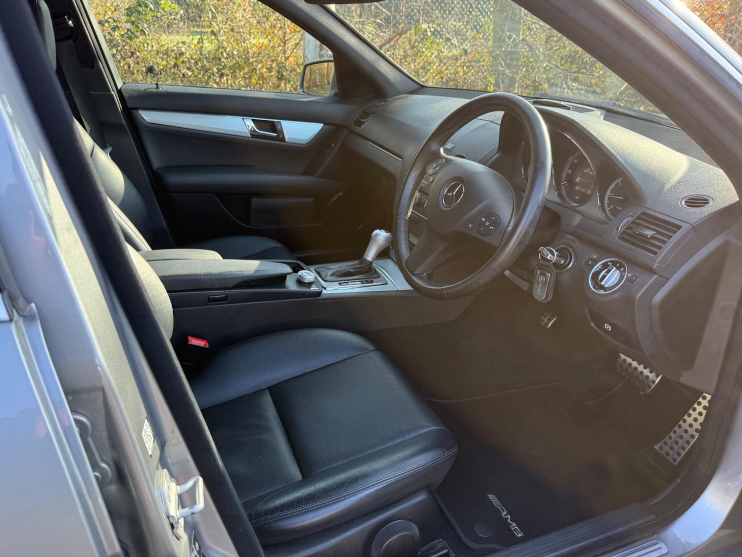 Used Mercedes-Benz C Class 2011 for sale - 77769228: Photo 10