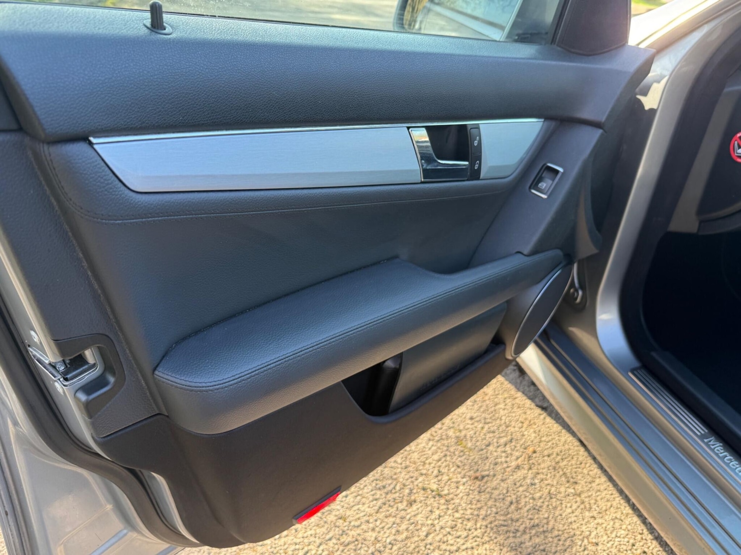 Used Mercedes-Benz C Class 2011 for sale - 77769228: Photo 15