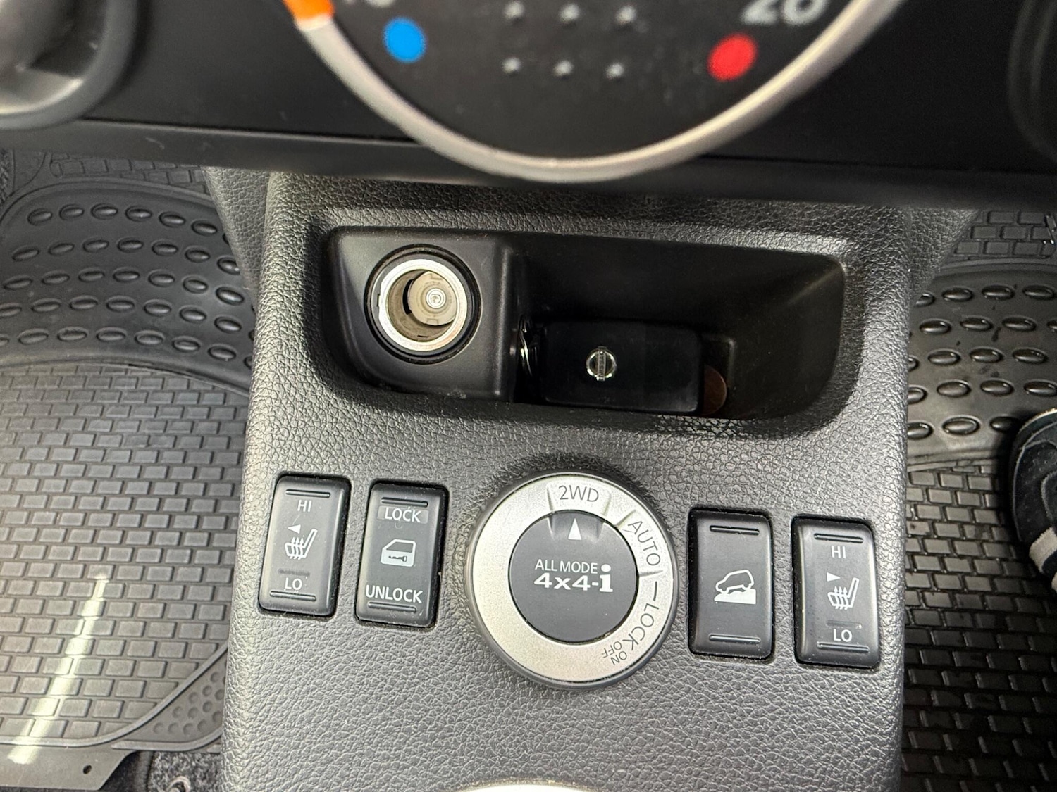 Used Nissan X-Trail 2009 for sale - 78085709: Photo 16