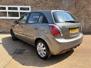 Used Kia Rio 2010 for sale - 78736407: Photo
