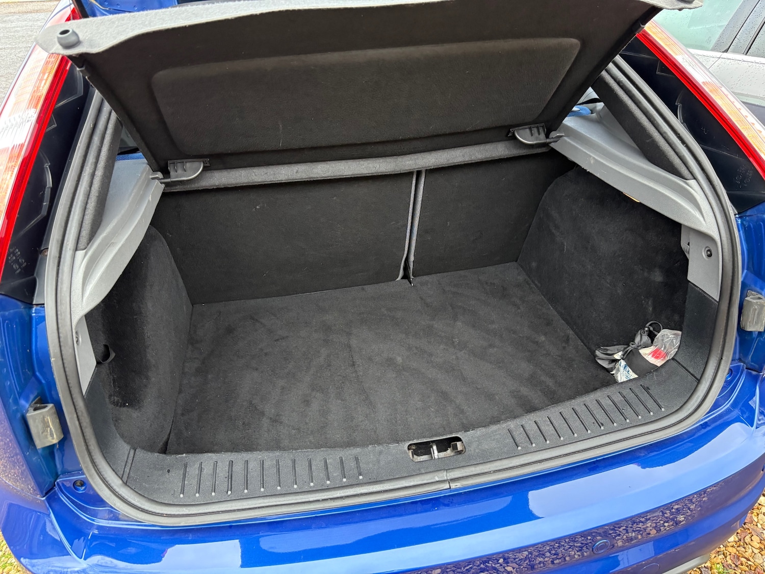 Used Ford Focus 2010 for sale - 77237271: Photo 21