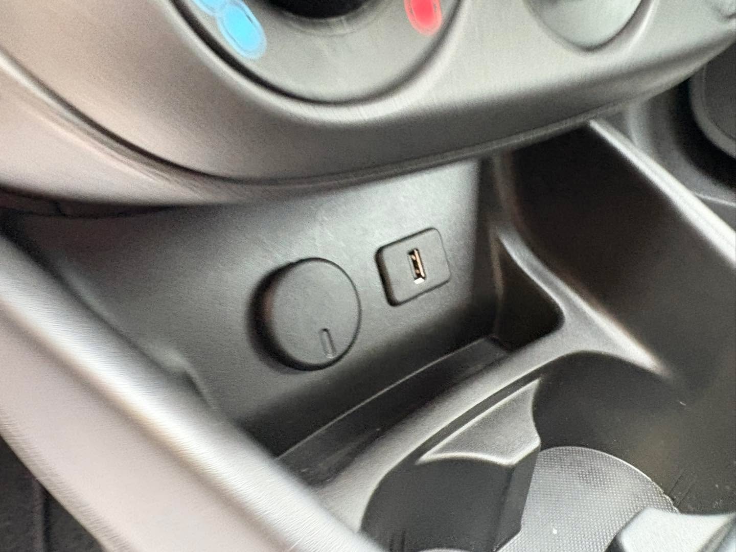 Used Vauxhall Corsa 2015 for sale - 76461520: Photo 14