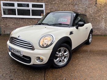 Used MINI Hatch 2013 for sale - 76968439: Photo