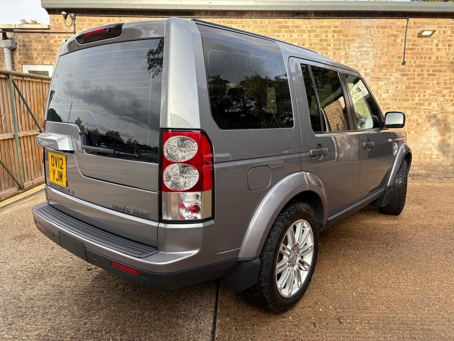 Used Land Rover Discovery 2012 for sale - 76107587: Photo 4