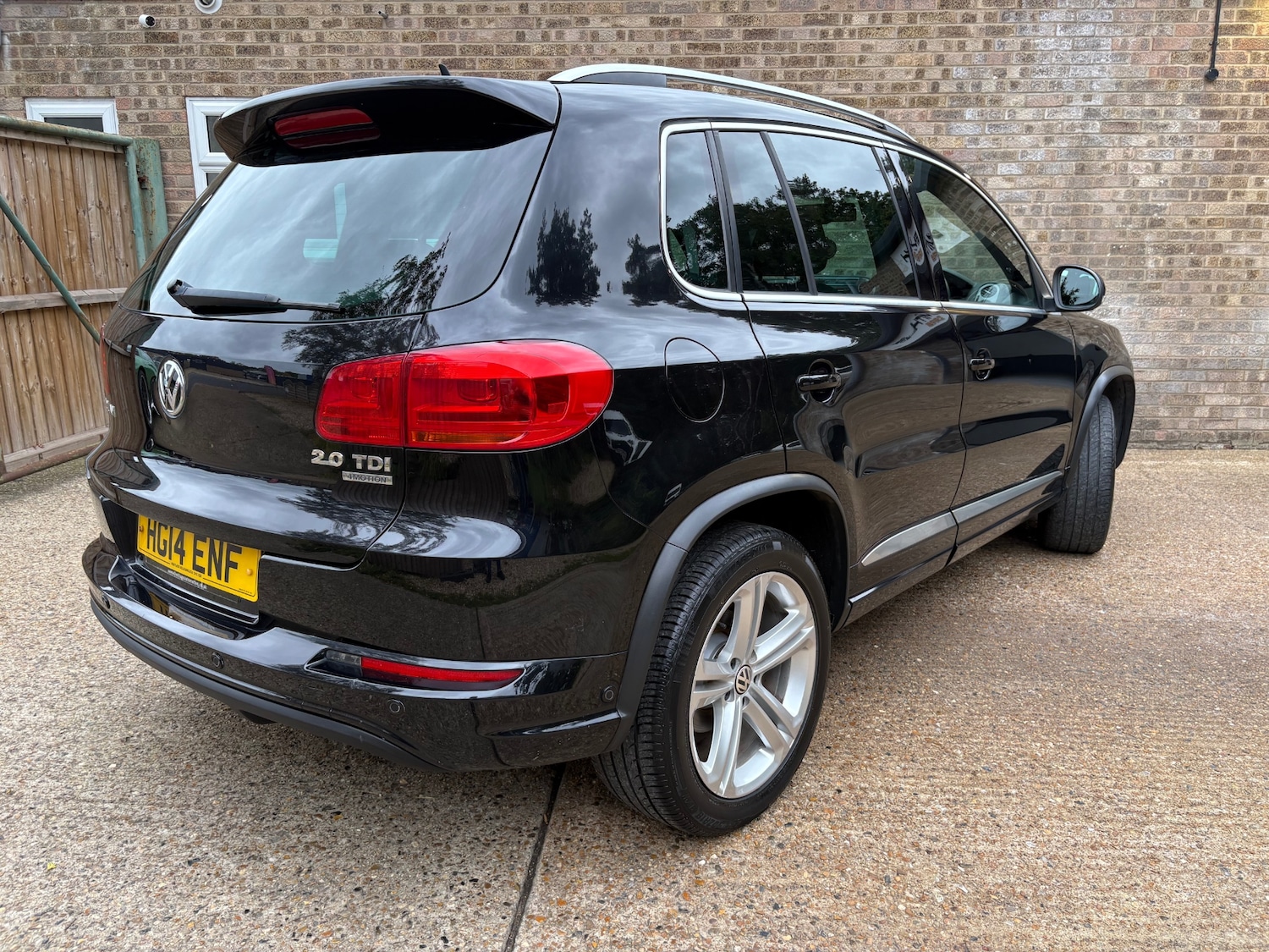 Used Volkswagen Tiguan 2014 for sale - 76171357: Photo 4