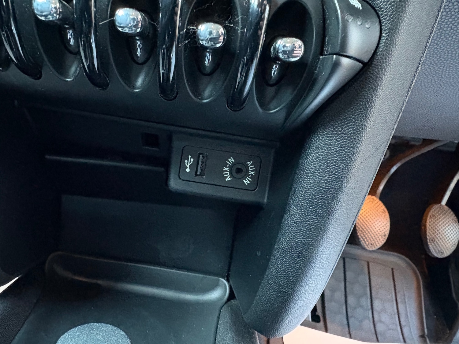 Used MINI Hatch 2011 for sale - 76640465: Photo 12