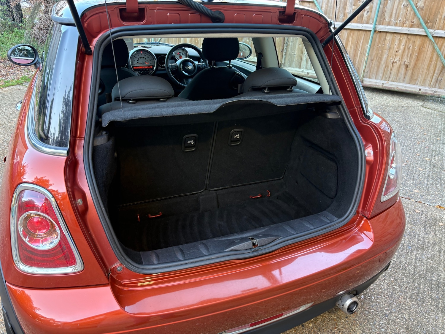 Used MINI Hatch 2011 for sale - 76640465: Photo 14