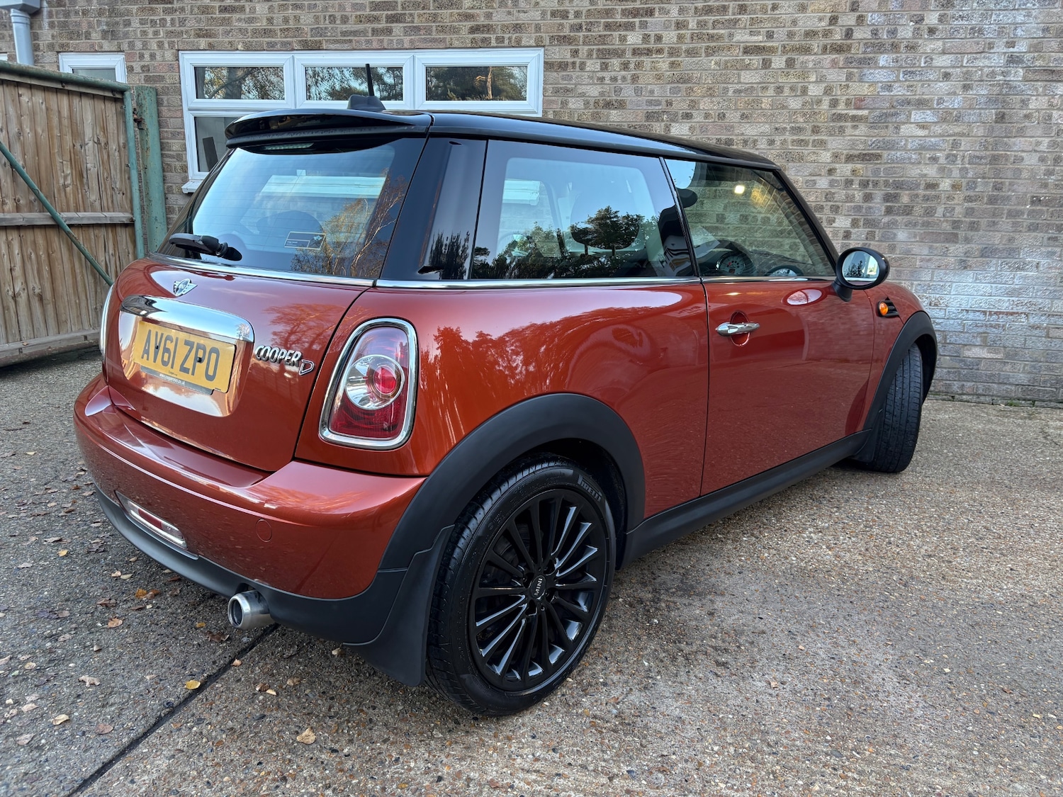 Used MINI Hatch 2011 for sale - 76640465: Photo 3
