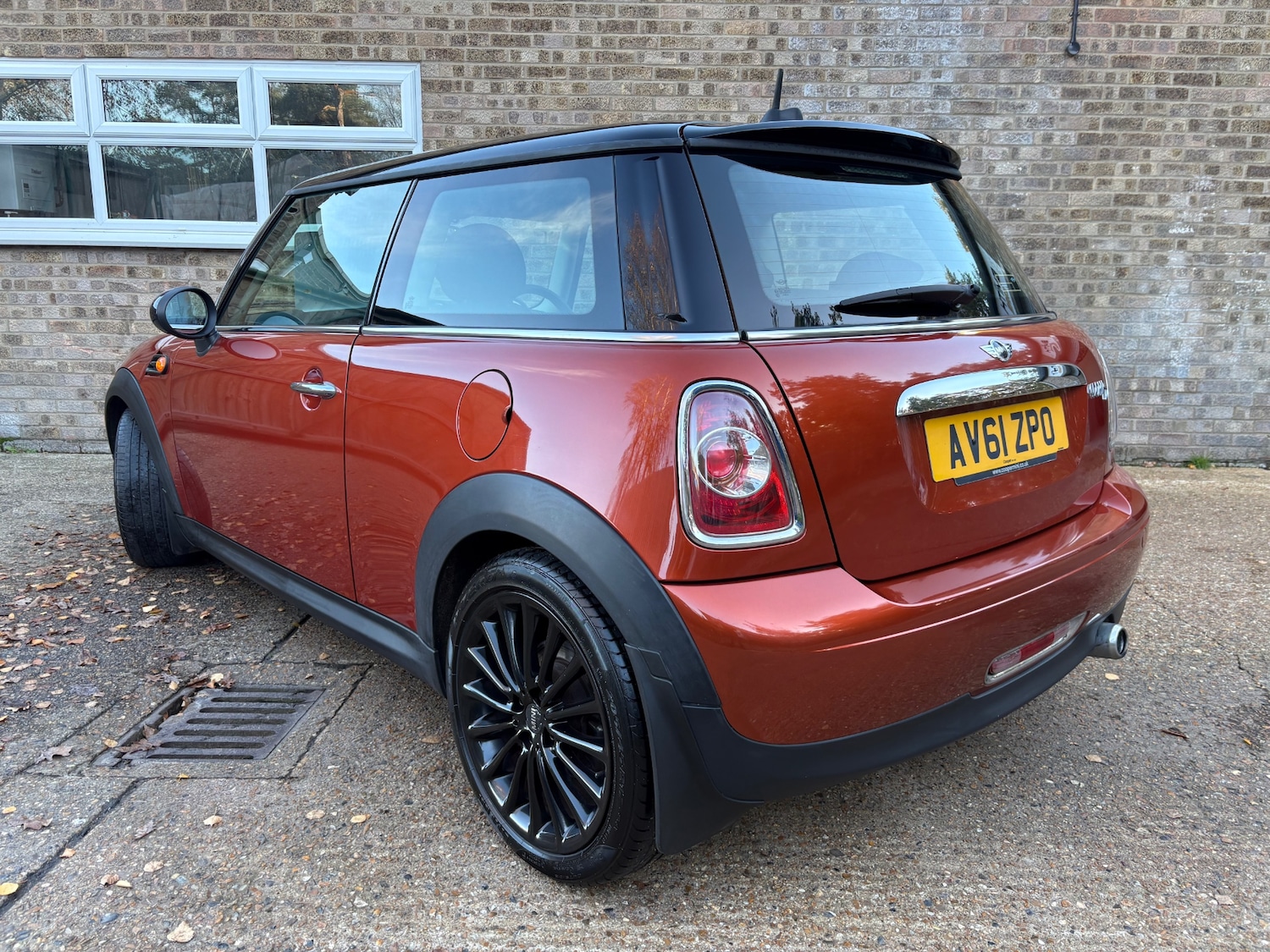 Used MINI Hatch 2011 for sale - 76640465: Photo 4