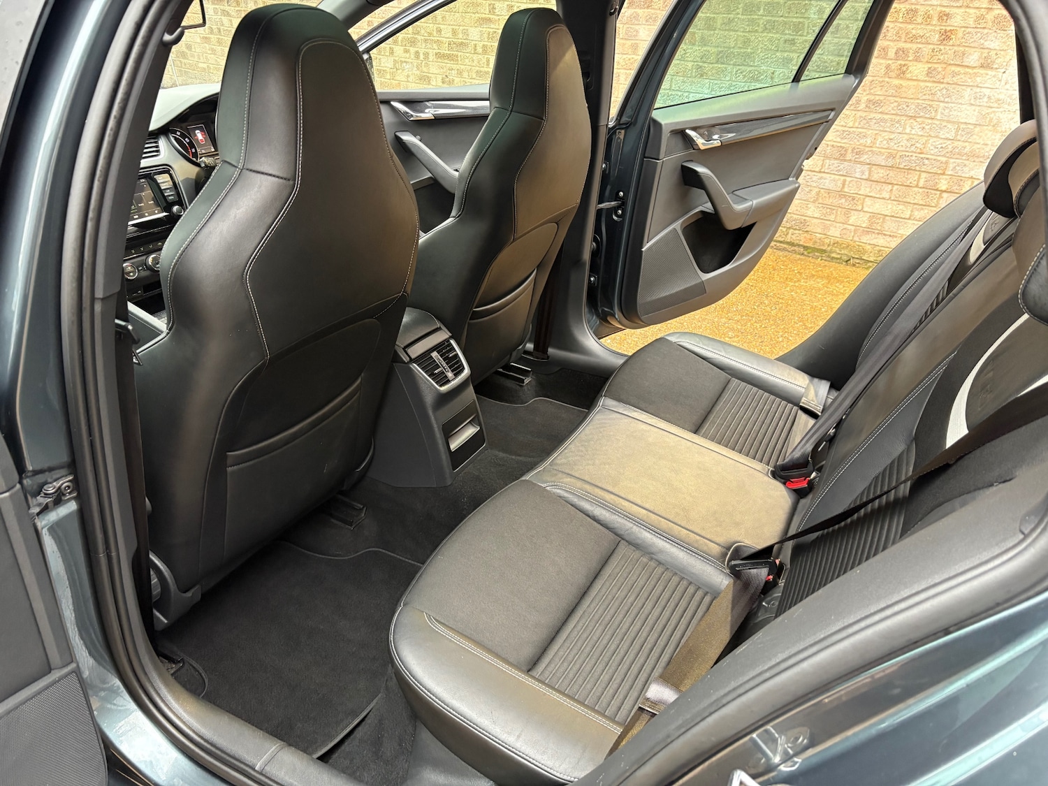 Used Skoda Octavia 2016 for sale - 77289510: Photo 15