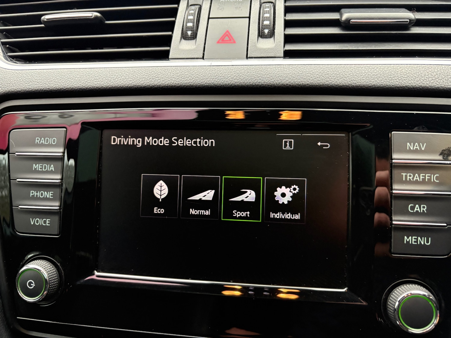 Used Skoda Octavia 2016 for sale - 77289510: Photo 24