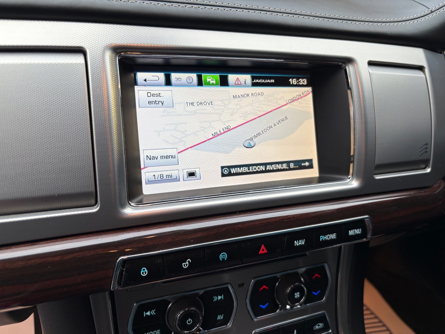 Used Jaguar XF 2014 for sale - 76483269: Photo 18