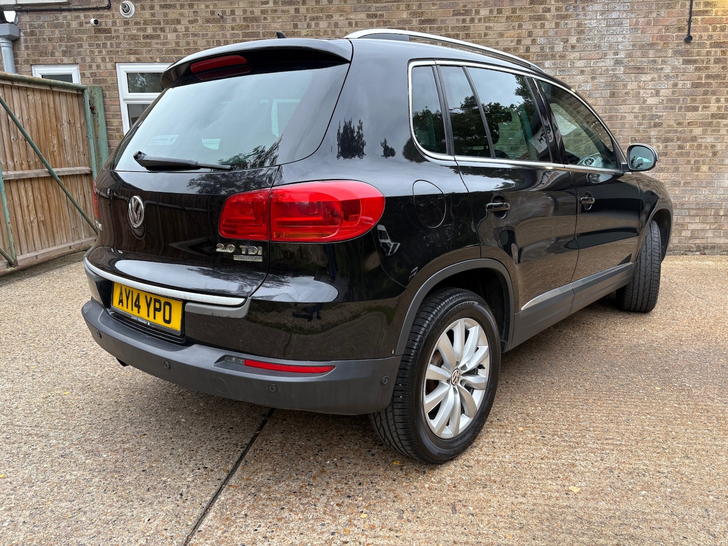 Used Volkswagen Tiguan 2014 for sale - 76194689: Photo 3