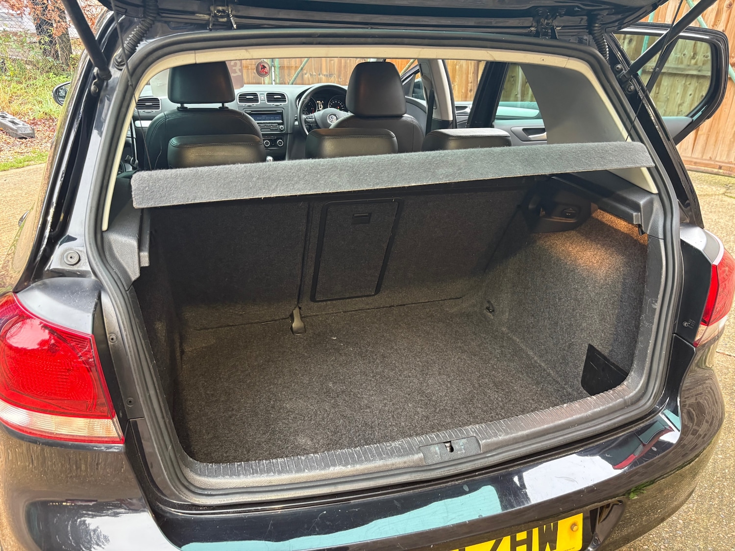 Used Volkswagen Golf 2012 for sale - 76968631: Photo 16