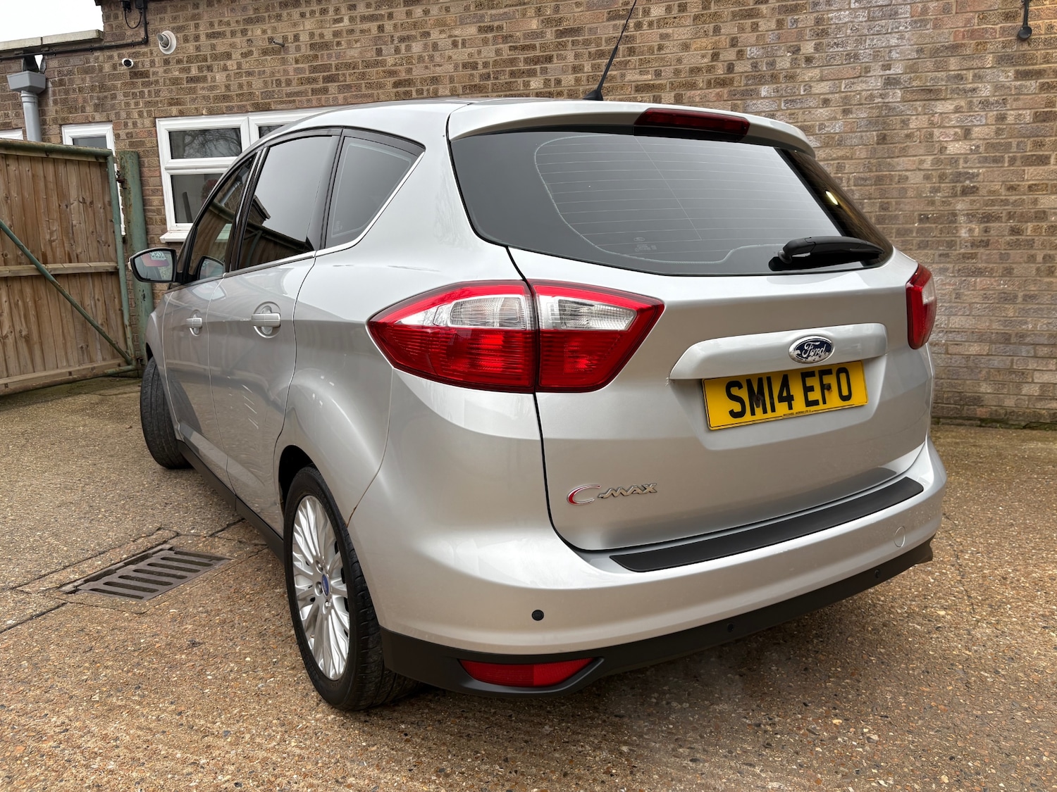 Used Ford C-Max 2014 for sale - 77851833: Photo 3