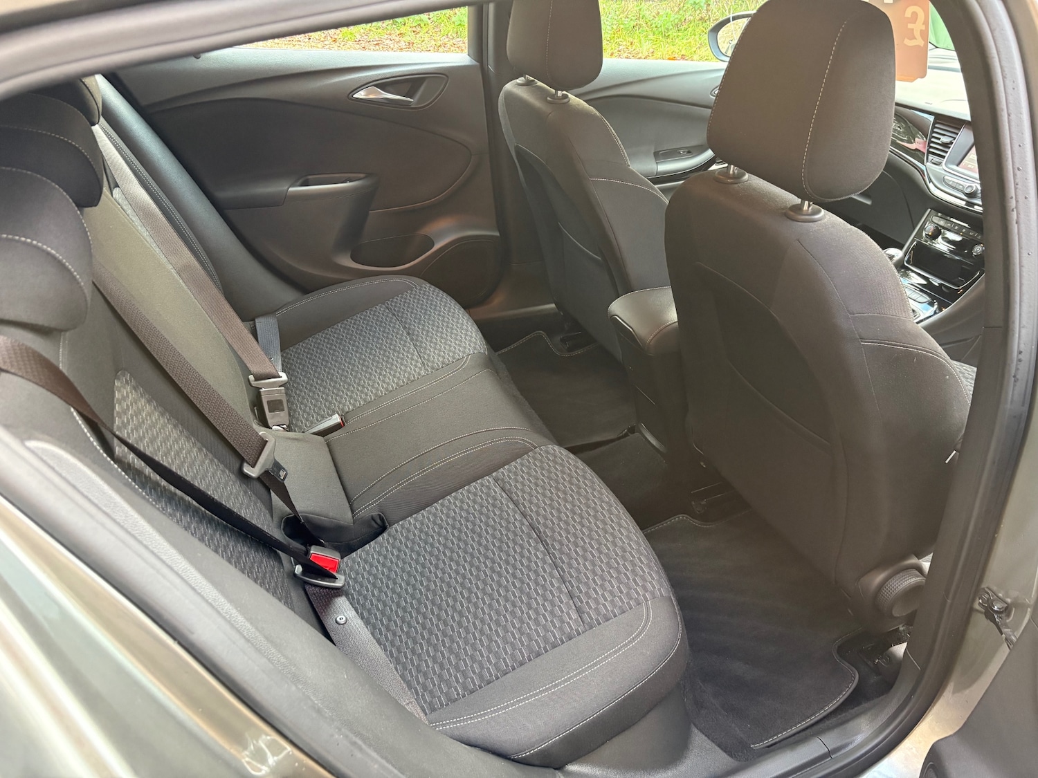 Used Vauxhall Astra 2018 for sale - 76682671: Photo 11