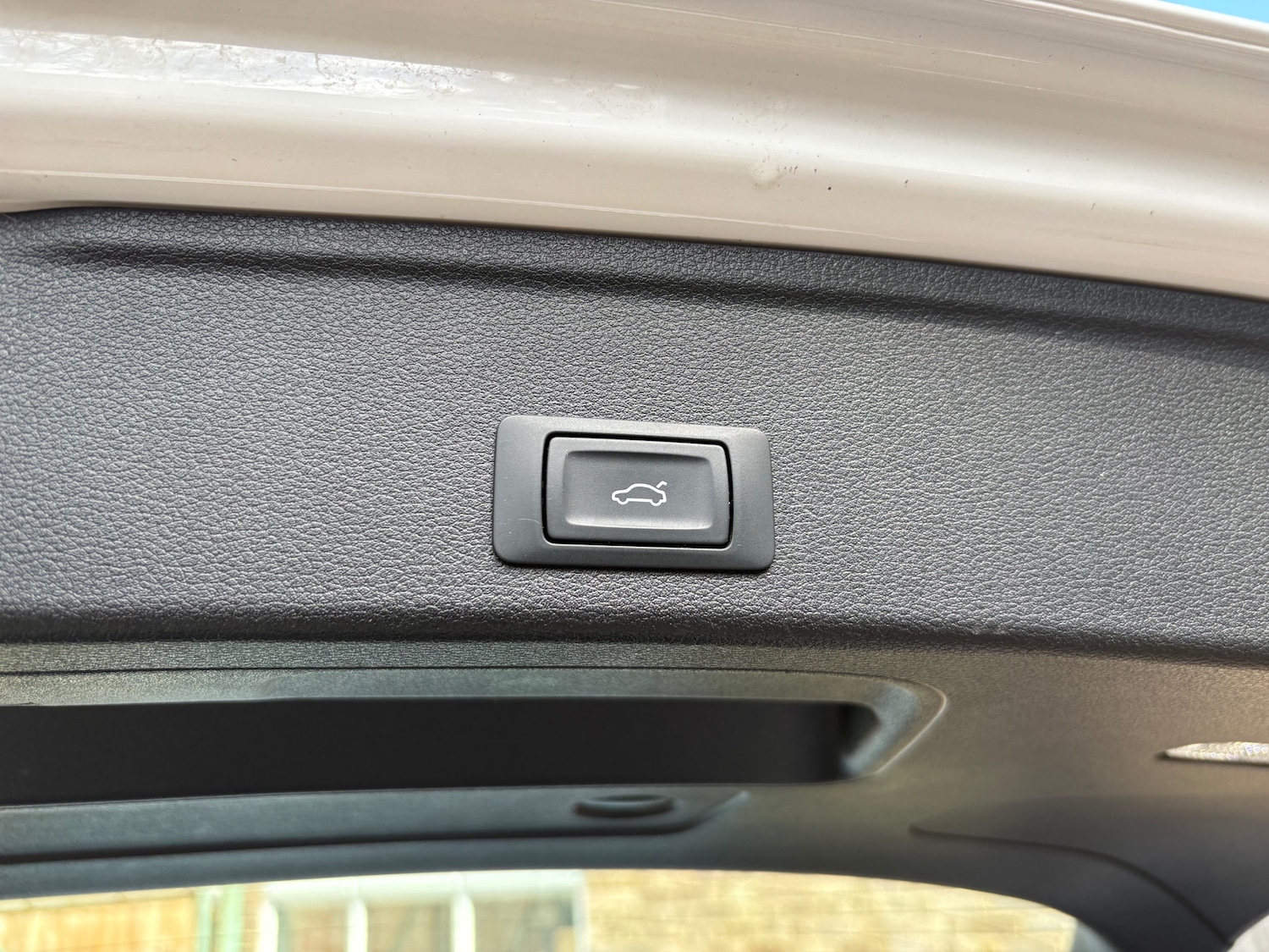 Used Audi A4 2017 for sale - 78112700: Photo 22