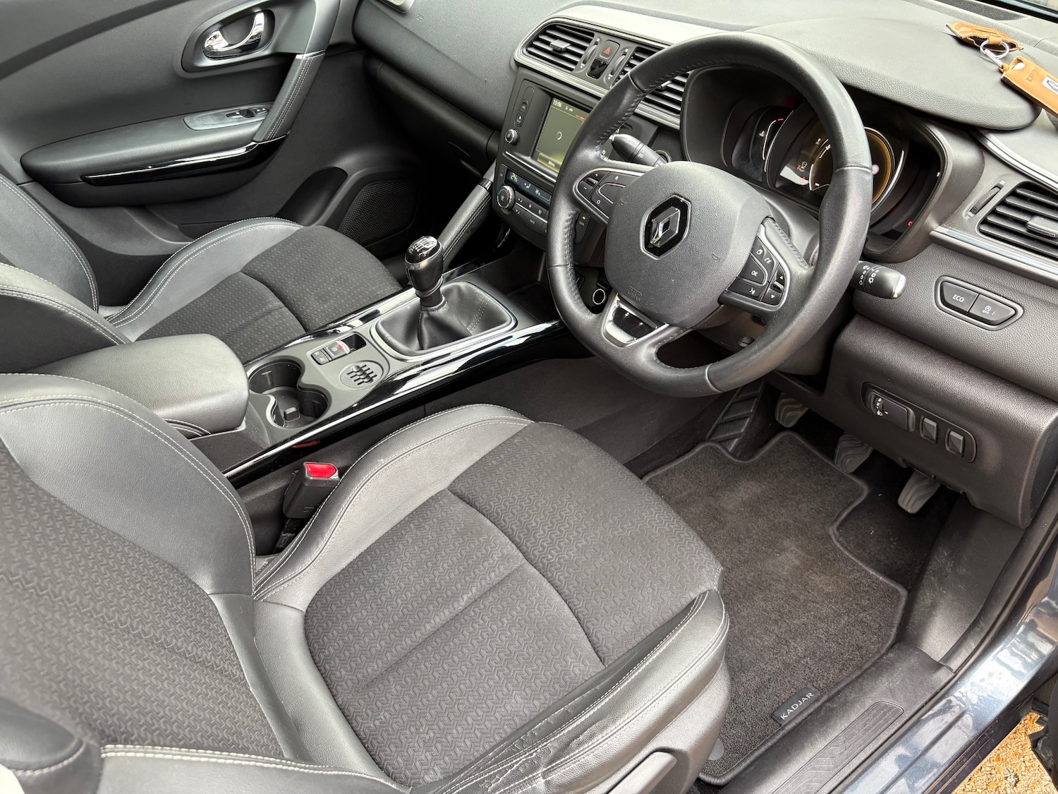 Used Renault Kadjar 2015 for sale - 76397268: Photo 9