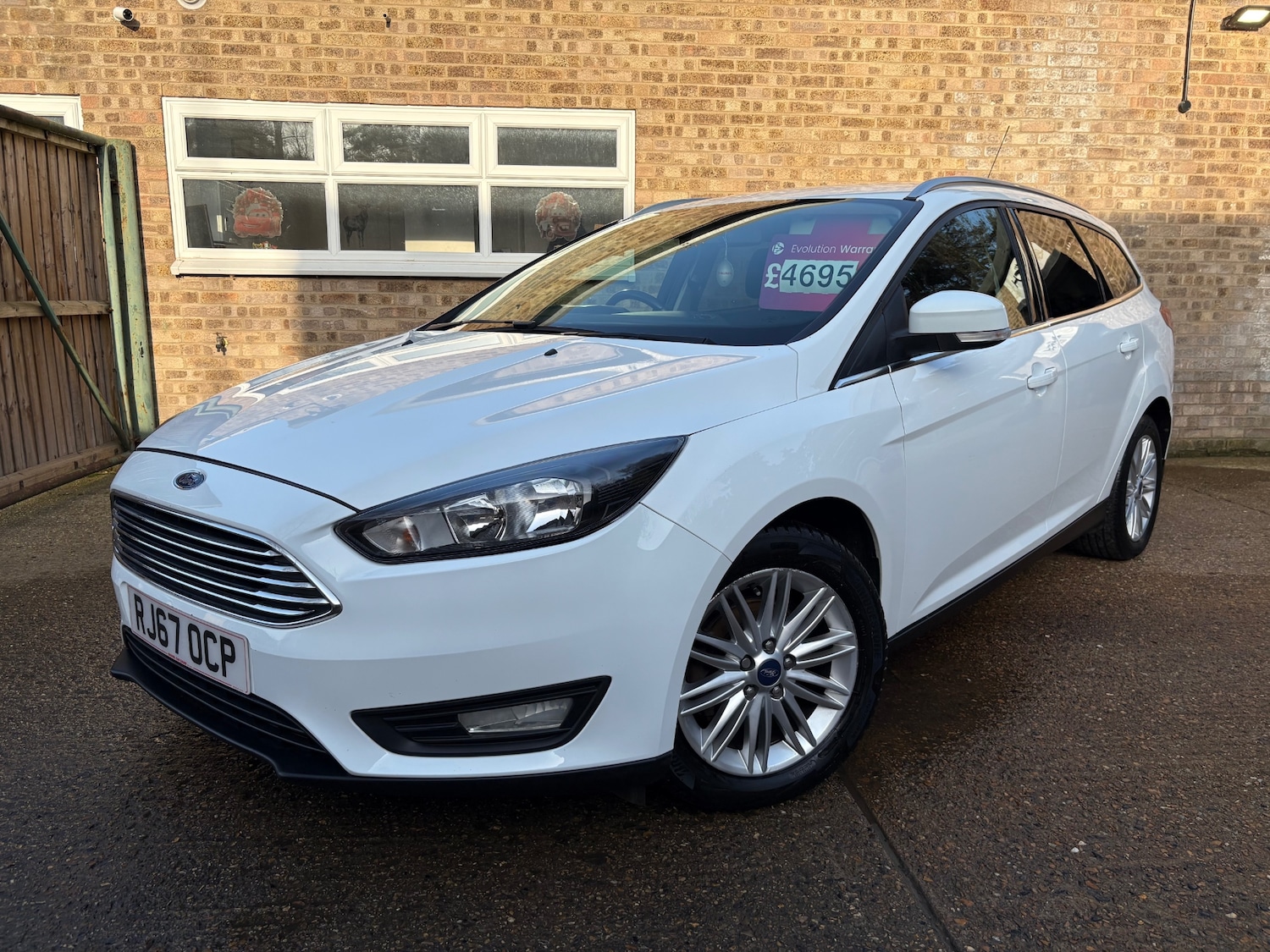 Used Ford Focus 2018 for sale - 77681979: Photo 2