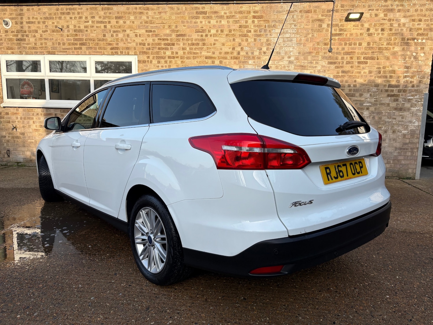 Used Ford Focus 2018 for sale - 77681979: Photo 3