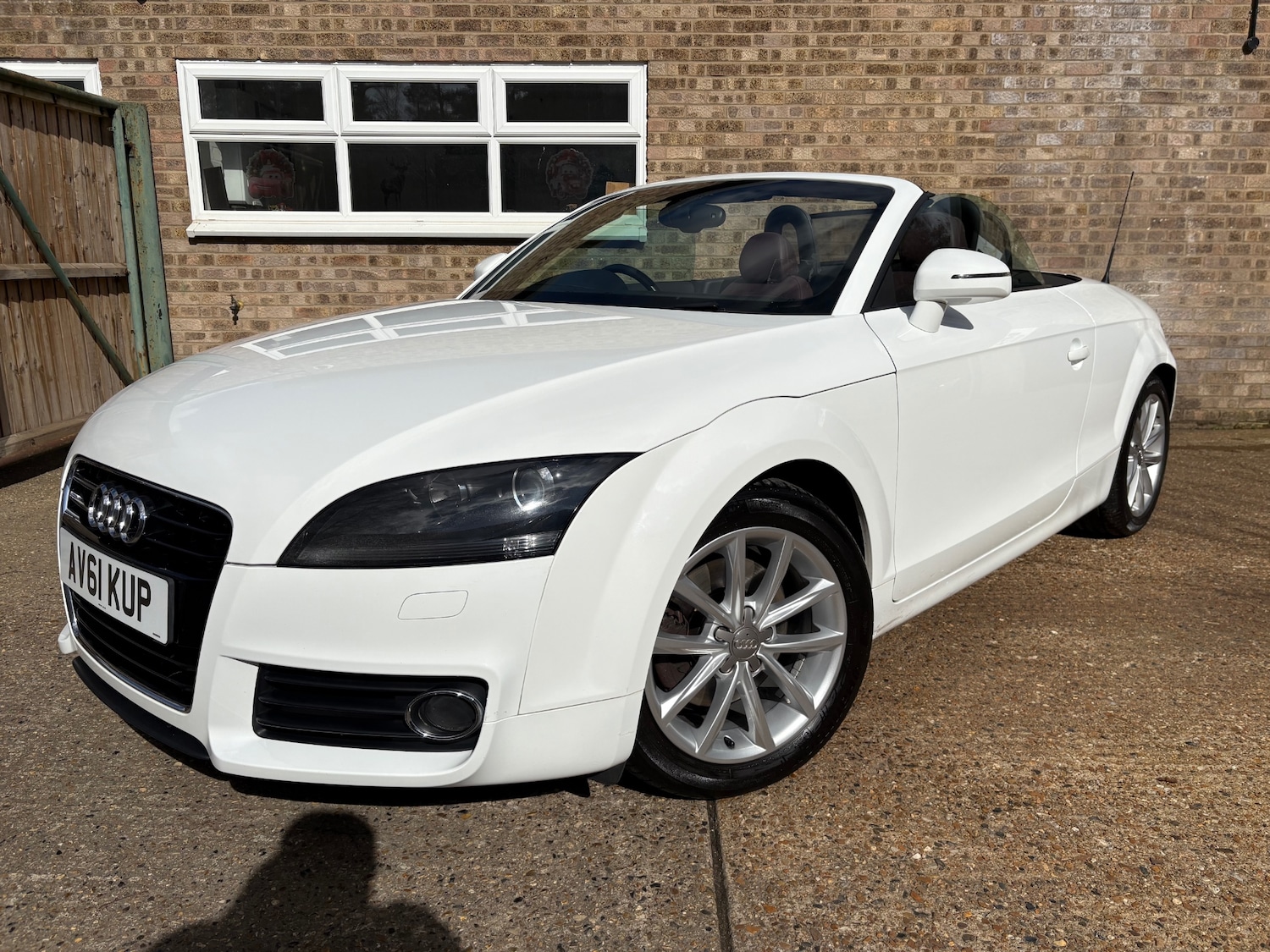 Used Audi TT 2011 for sale - 78018651: Photo 2