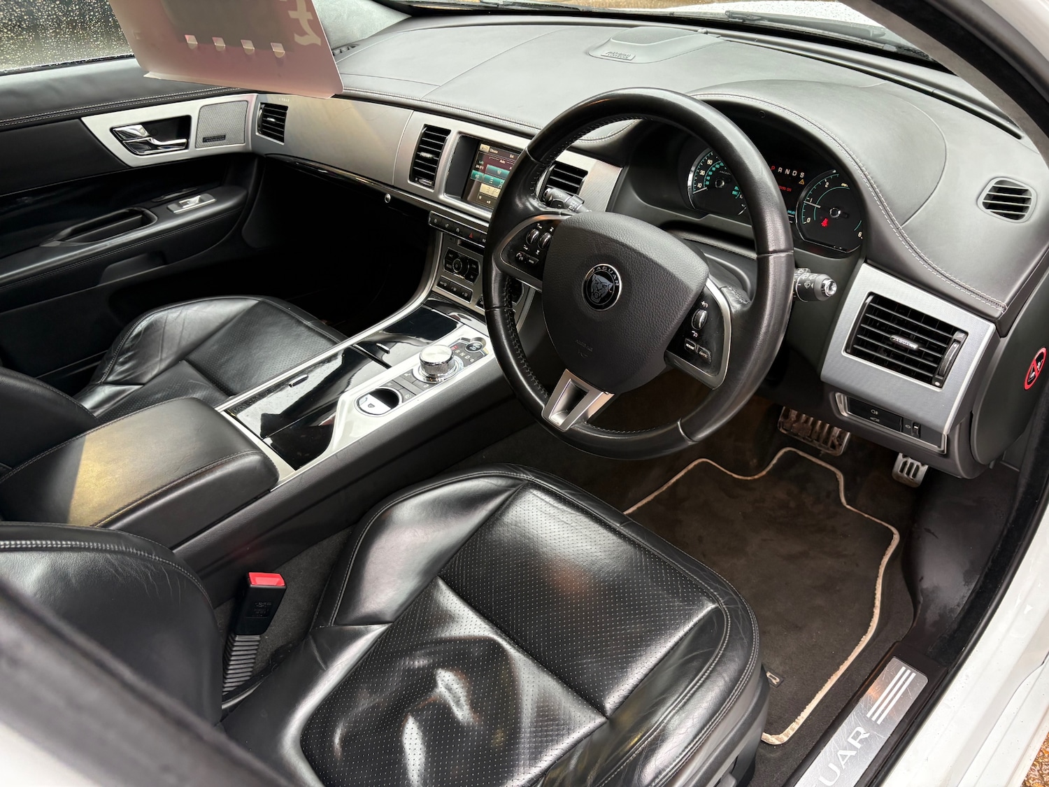 Used Jaguar XF 2014 for sale - 77476679: Photo 9