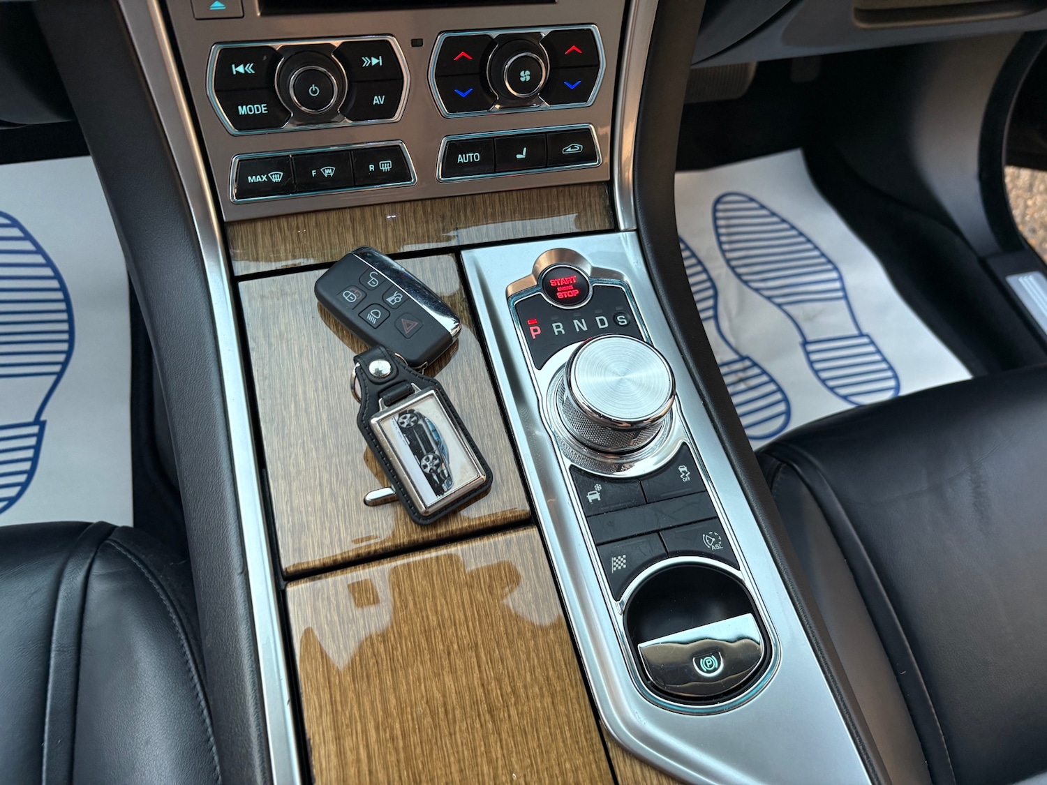 Used Jaguar XF 2013 for sale - 77669234: Photo 16