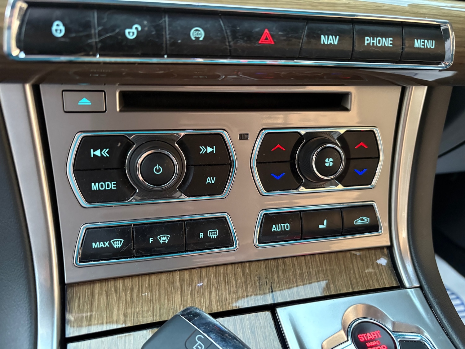 Used Jaguar XF 2013 for sale - 77669234: Photo 17