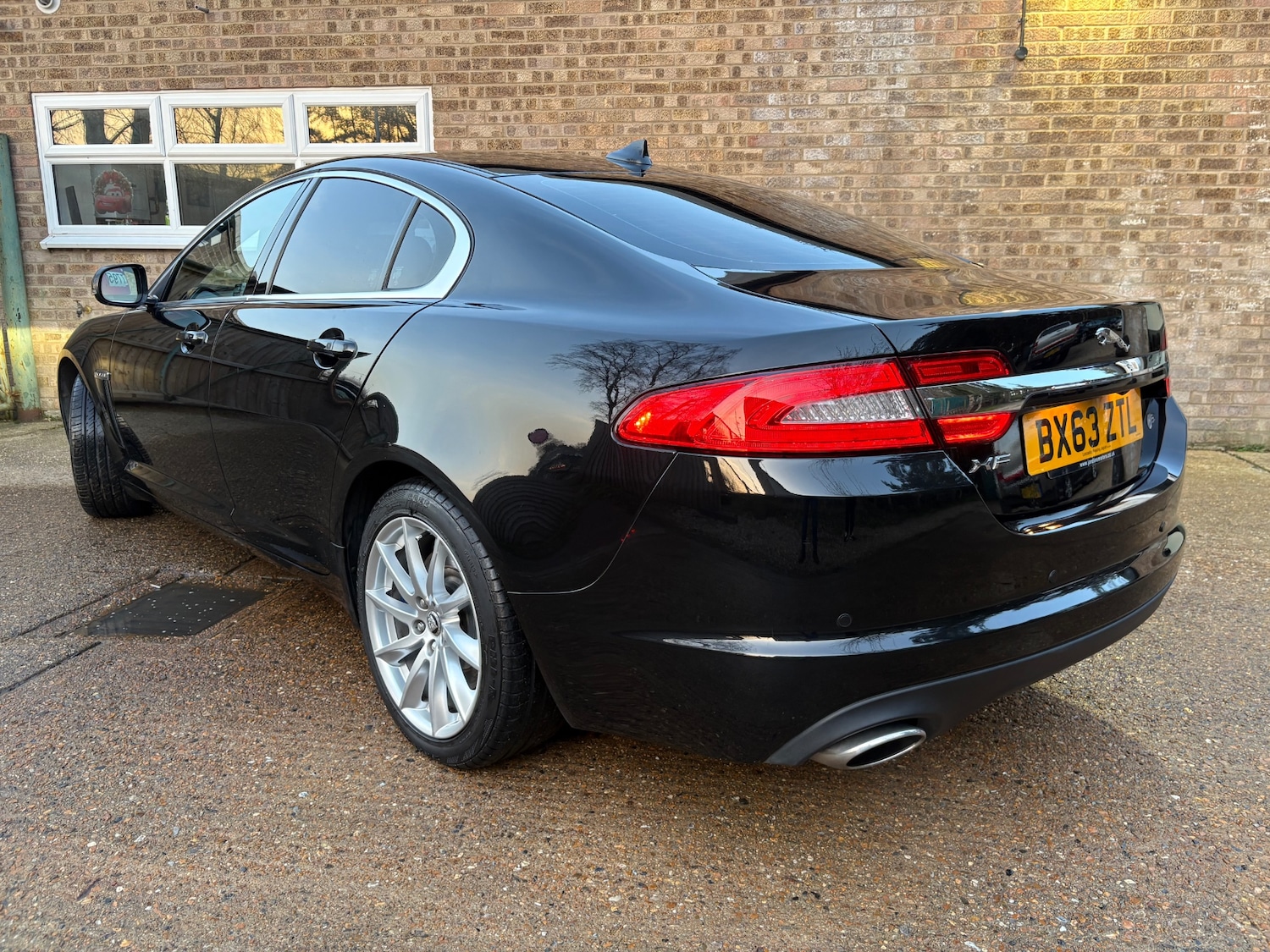 Used Jaguar XF 2013 for sale - 77669234: Photo 3