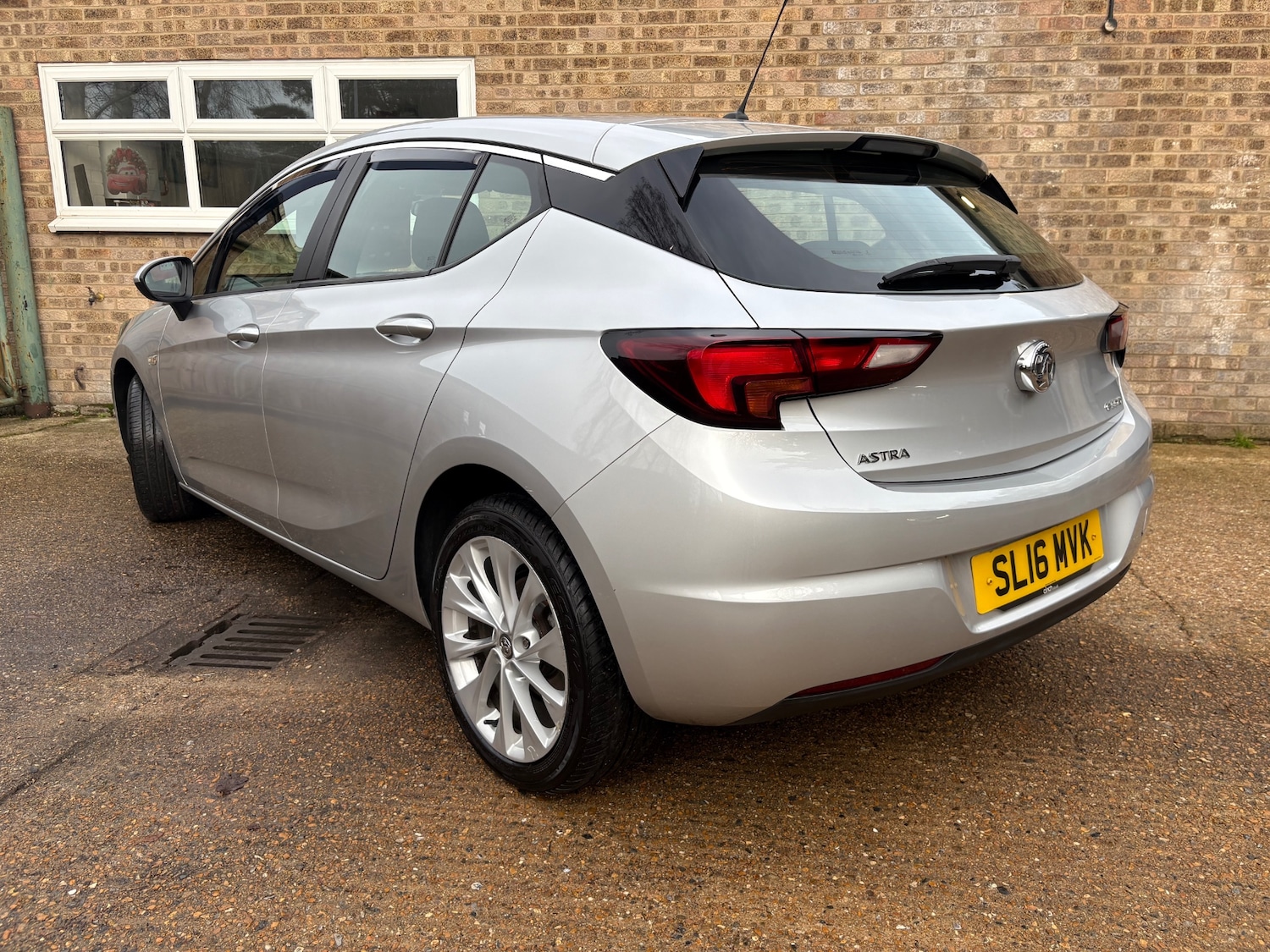 Used Vauxhall Astra 2016 for sale - 77196670: Photo 4